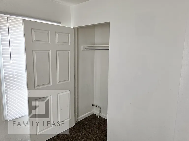 515 Saint Barbara Ln — Photo 11
