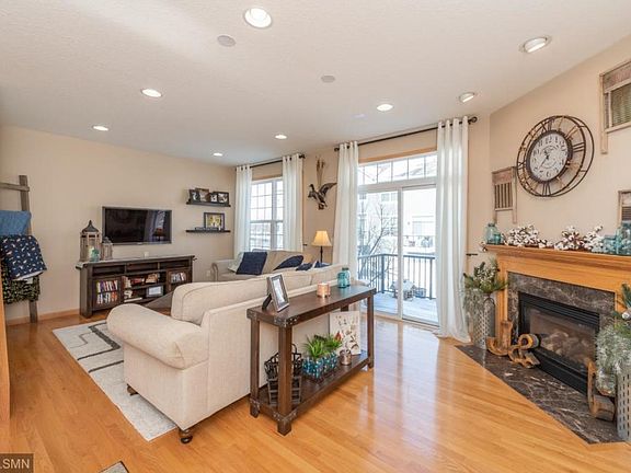 2nd image of 1544 Savanna Dr