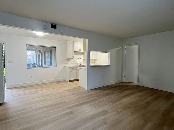 4th image of 1401 W 169th St APT 10