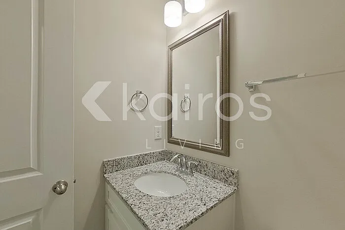 2185 Banyon Cir — Photo 21