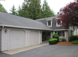 5719 SW Brugger St, Portland, OR 97219