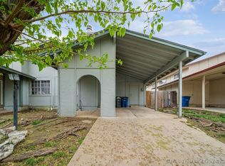 10905 E 16th St, Tulsa, OK 74128