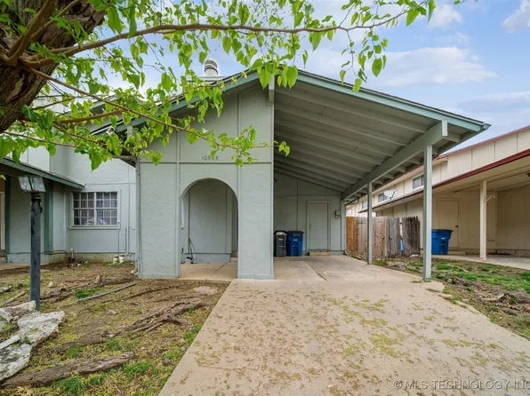 10905 E 16th St, Tulsa, OK 74128