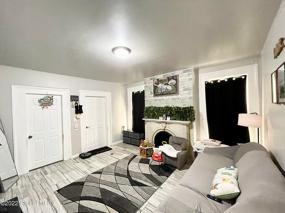 19 14th Street, Watervliet, NY 12189 Zillow