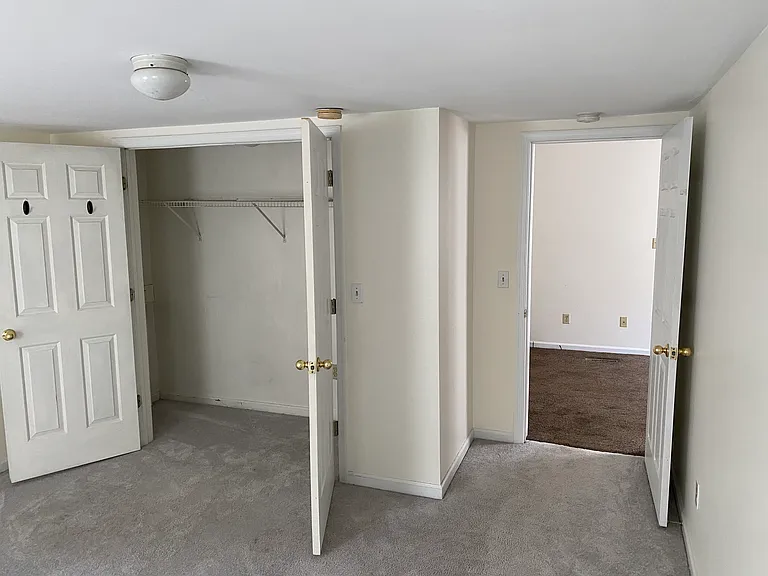 29 S Melcher St #2 — Photo 3