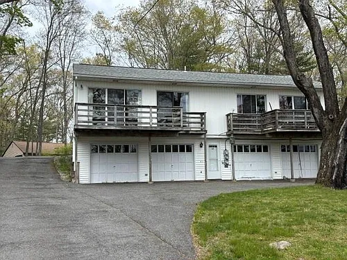 12 Richard St #A Photo 1