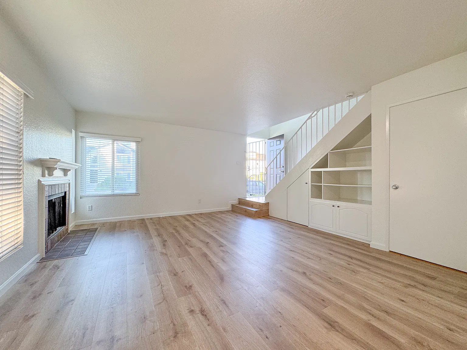 6938 Carnation Drive — Photo 4