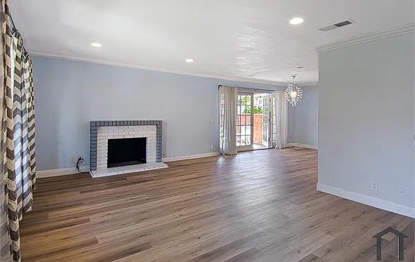 3 bed, 1333 sqft, $3,900 — Photo 4