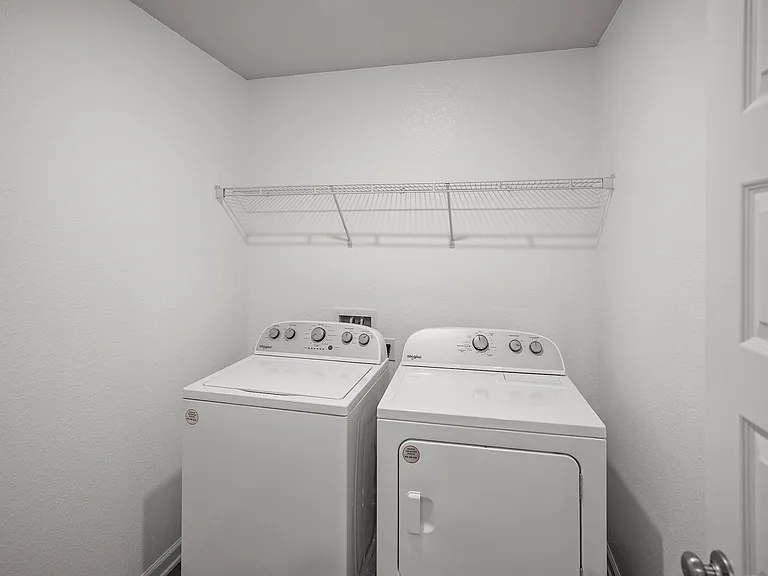 7087 Abigail St — Photo 34