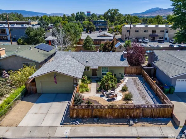 770 Topaz Dr, Reno, NV 89502