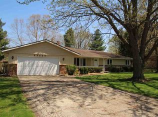 11239 Meadow Lark Ln, Belvidere, IL 61008
