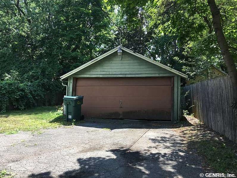 2nd image of 267 Terrace Park