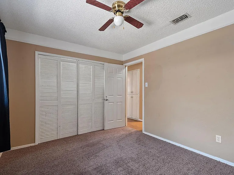 1600 Cindy Ct — Photo 24