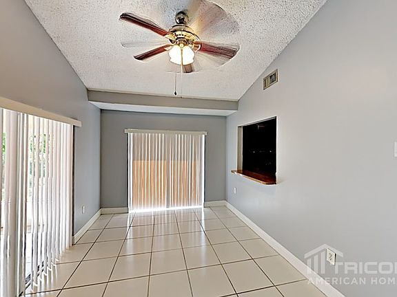 4th image of 20561 SW 122nd Pl