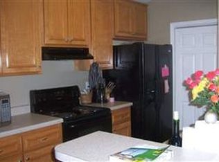 88 Chickat Trl, Crawfordville, FL 32327