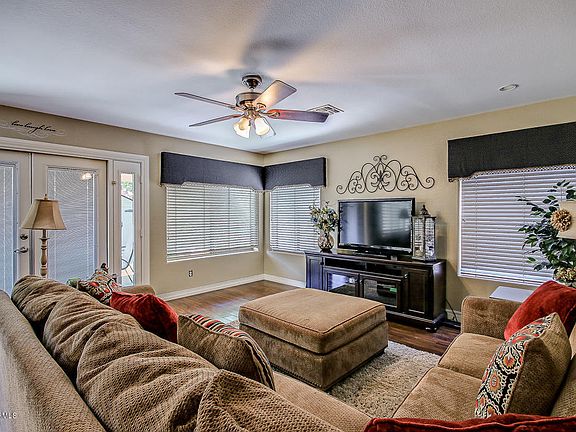 3rd image of 4645 E Summerhaven Dr