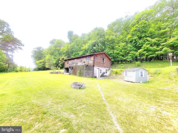 2189 Table Rock Rd, Oakland, MD 21550