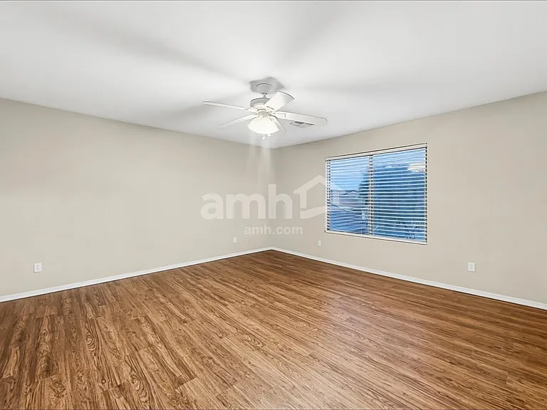 1593 E Megan Dr — Photo 11