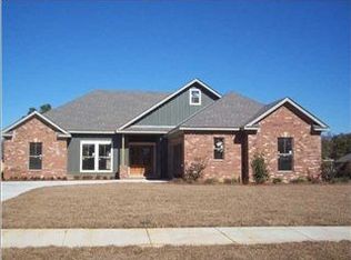 303 Saffron Ave, Fairhope, AL 36532