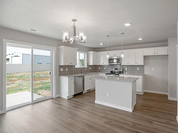 Tamarack New Home Plan by Hubble Homes Boise, Idaho