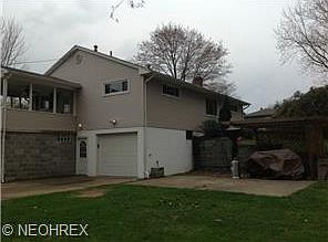3rd image of 640 Evergreen Dr