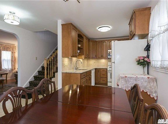 3rd image of 5025 186th St