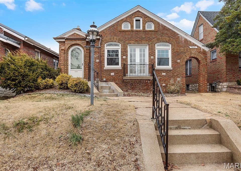 1st image of 5613 Rhodes Ave