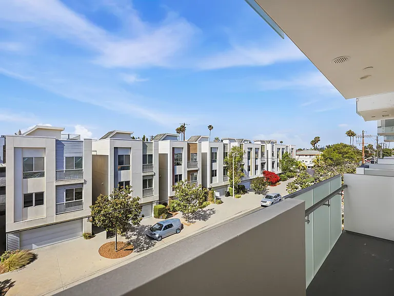 Hi Point Terrace by Wiseman — Photo 253