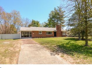 82 Hartford Rd, Medford, NJ 08055