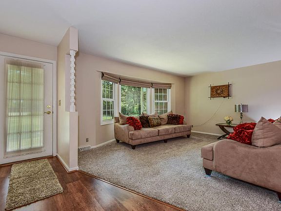 5th image of 3333 Hidden Hills Ct SE