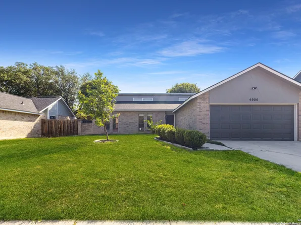 4906 Castle Hill, Schertz, TX 78108