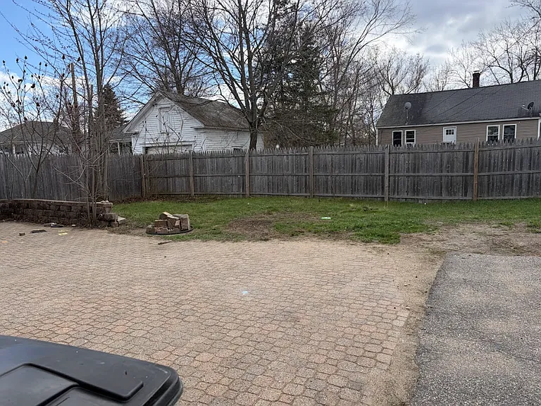 52 North Ave #1 — Photo 8