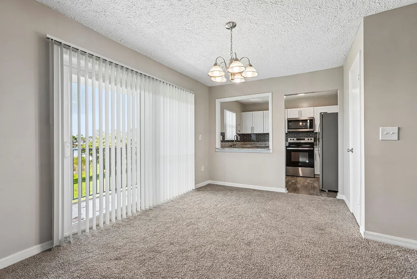 Reserve at Lake Pointe Apartments and Townhomes — Photo 3