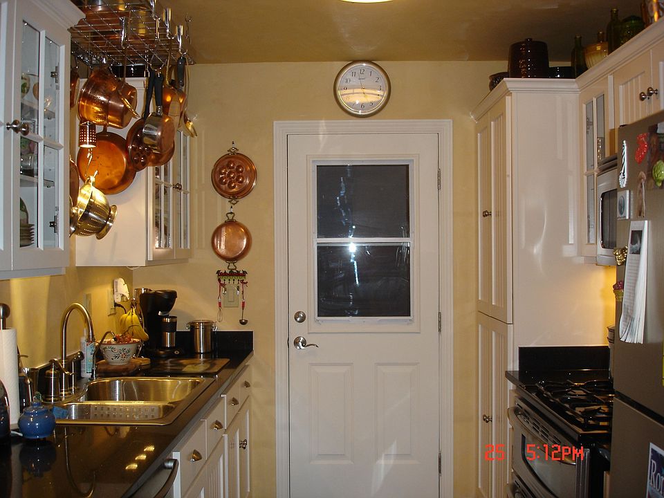 KITCHEN DOOR