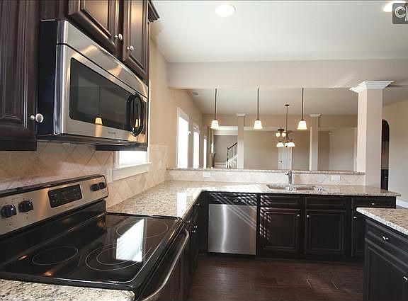 Gourmet Kitchen