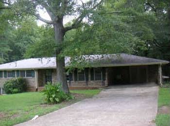 2nd image of 1481 Compton Dr SW