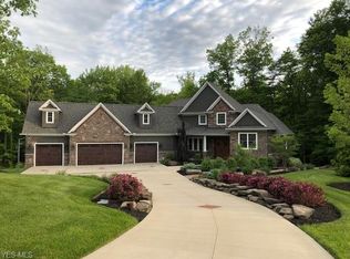 4520 Sunset Cove Dr, Medina, OH 44256