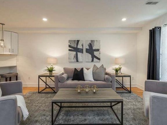 5th image of 1747 N Marshall St APT 3
