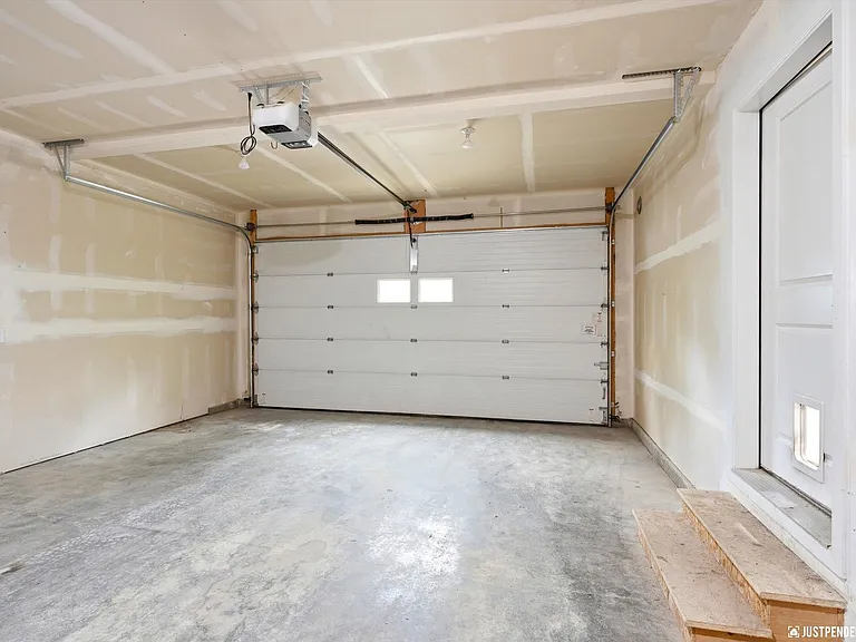 1553 N Ravens Best Cir — Photo 32