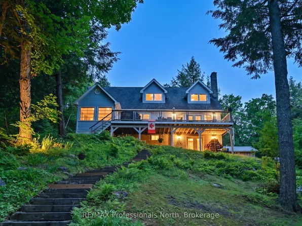1392 Tennyson Rd, Minden Hills, ON K0M 2K0