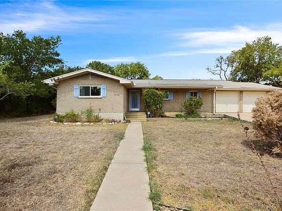2nd image of 5708 Parkwood Dr
