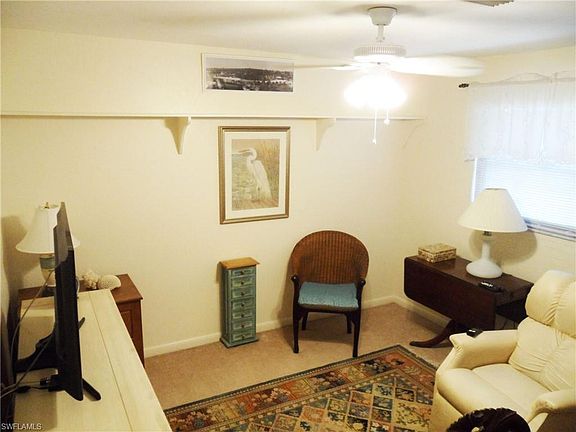 5th image of 25592 Tropic Acres Dr