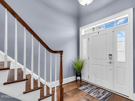 5th image of 249 Ambermist Way