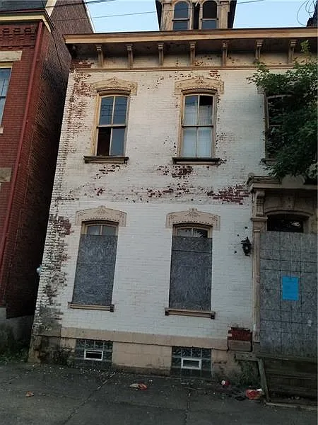 1315 N Franklin St photo 1