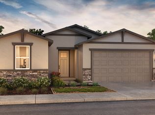 15 Blueberry Ln, Merced, CA 95341