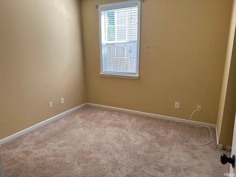 213 Bikram Dr — Photo 30