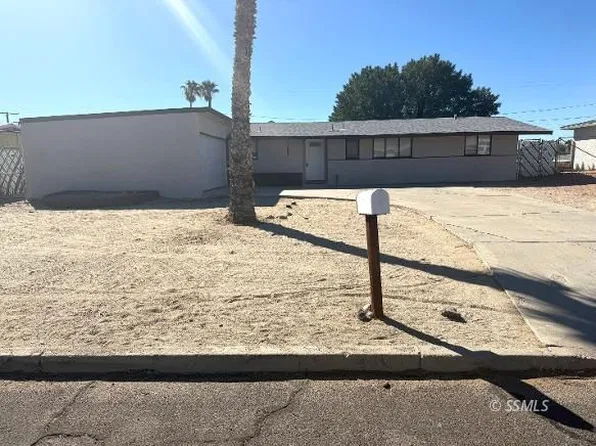 13848 Elm St, Trona, CA 93562