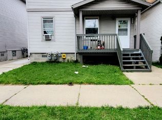 2125 Trowbridge St, Hamtramck, MI 48212