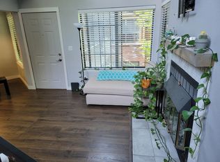 822 S Vance St APT B, Lakewood, CO 80226
