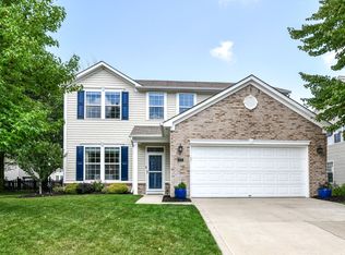 11122 Sanders Dr, Fishers, IN 46038